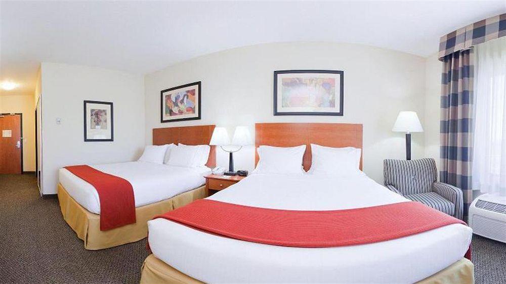 Holiday Inn Express Hotel Vernal By Ihg Extérieur photo