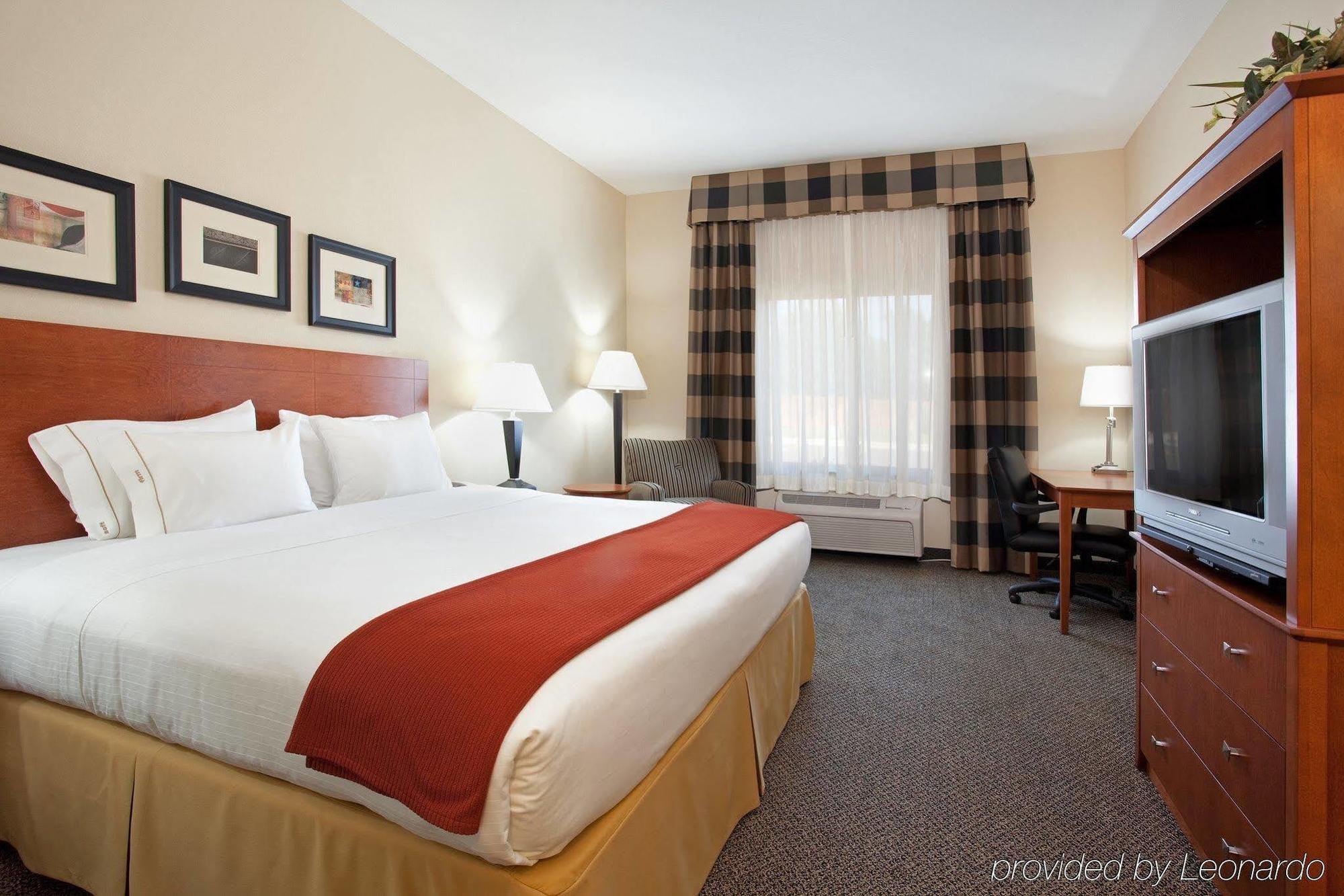 Holiday Inn Express Hotel Vernal By Ihg Extérieur photo